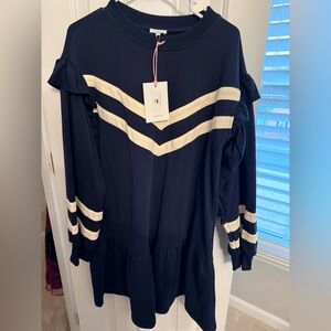 Chic Long Sleeve Dress in Navy